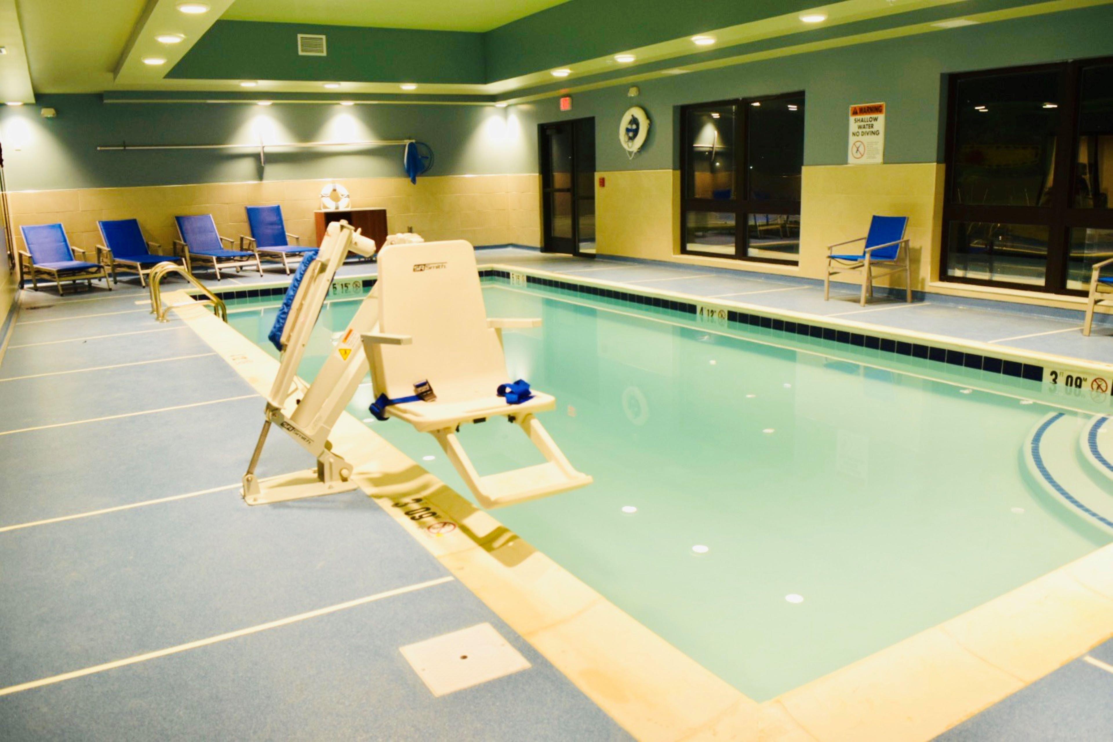 Holiday Inn Express & Suites - Middletown By Ihg Bagian luar foto