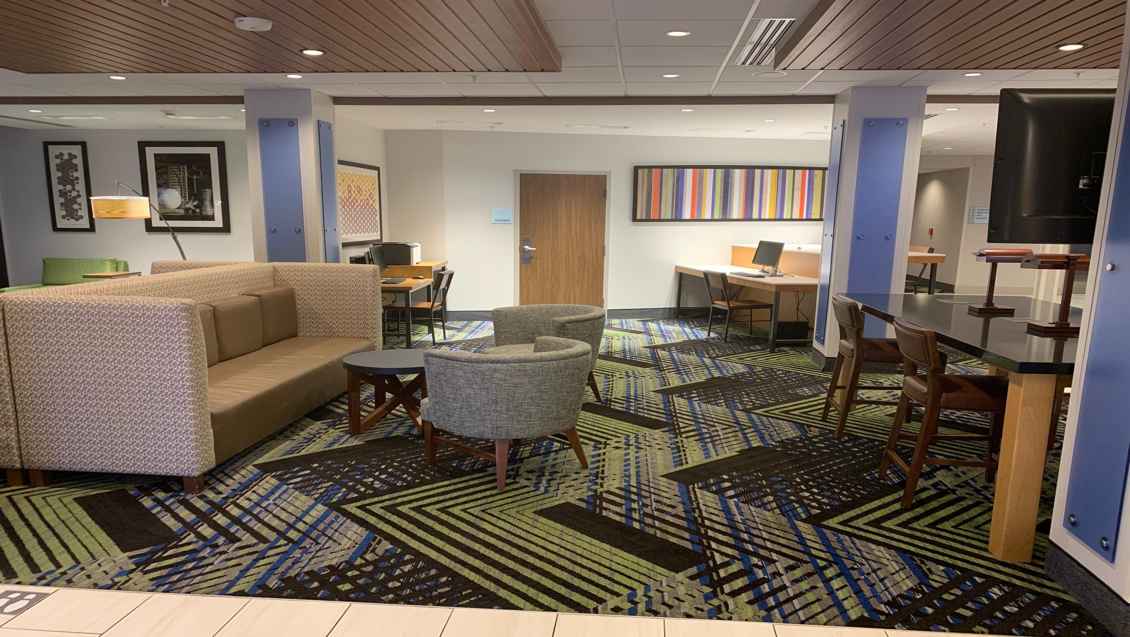 Holiday Inn Express & Suites - Middletown By Ihg Bagian luar foto
